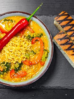 Thai Suppe – Vegan Glutenfrei Rezepthauptbild