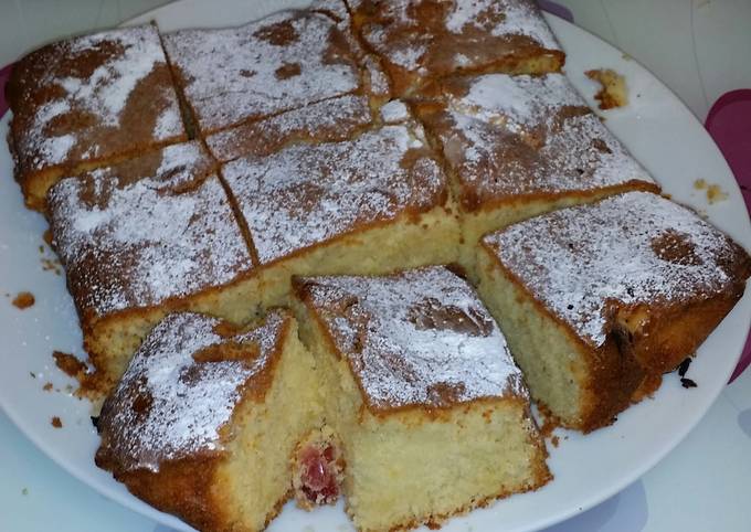 Recipe of Perfect Nabi's Vanilla and Cherry Cake