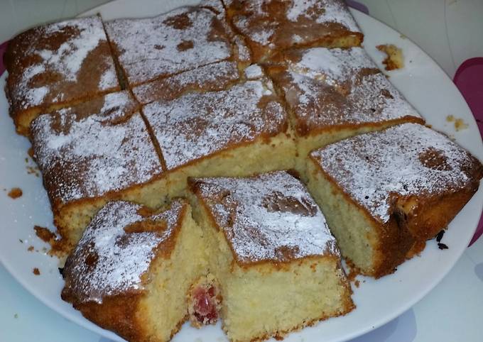 Nabi's Vanilla and Cherry Cake