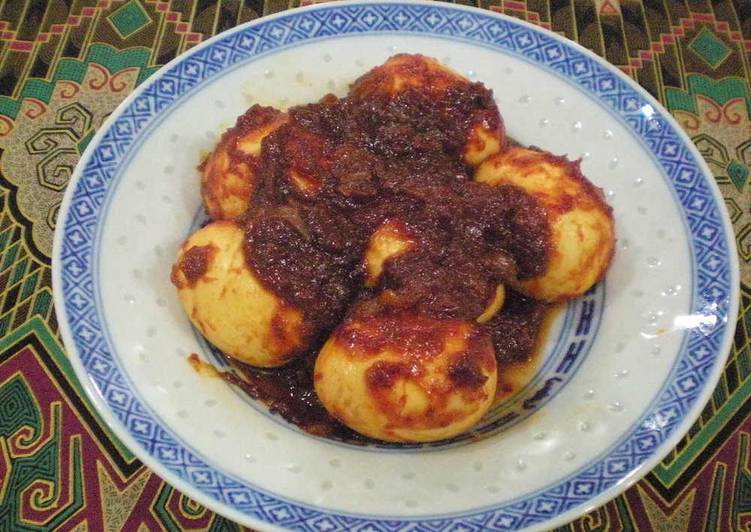Recipe of Ultimate Sambal Telur (Malaysian-Style Hard Boiled Eggs in Chili Sauce)