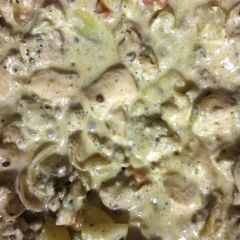 A picture of Cracked black pepper chicken.