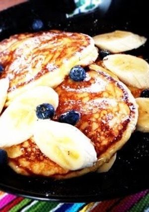 A picture of Bill's Restaurant Style Soufflé Pancakes.