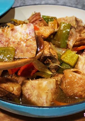 芋頭燒雞 的食譜成品照片