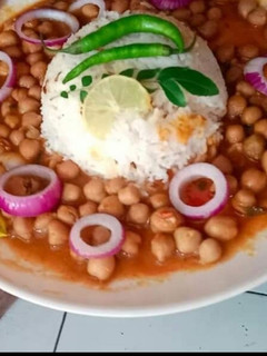 पंजाबी छोले (punjabi chole recipe in hindi) रेसिपी मुख्य फोटो