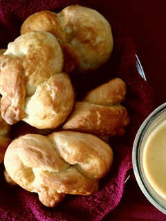 A picture of Soft Pretzels and Spicy Cheese Sauce.