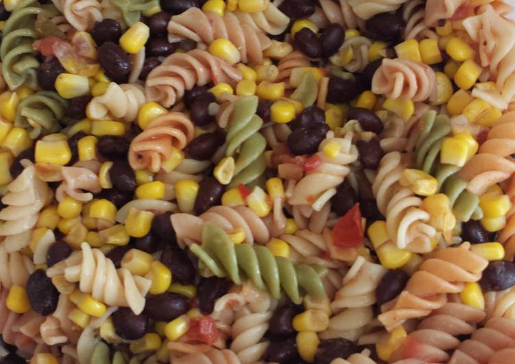 Quick &amp; Easy Pasta Salad