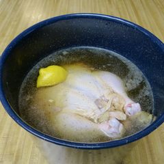 A picture of Southern Style Brined Chicken.