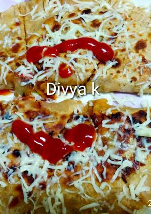 A picture of Tava roti pizza.