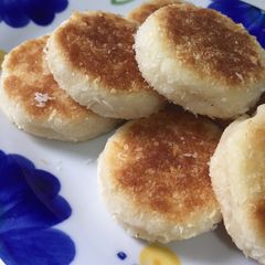 Coconut biscuit A picture of Coconut biscuit.