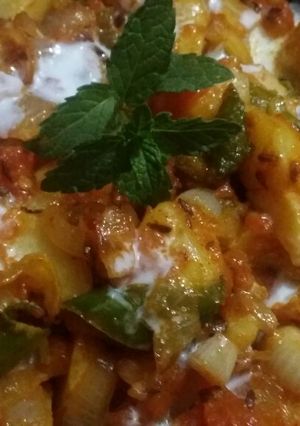 A picture of Dahi wale Aloo.