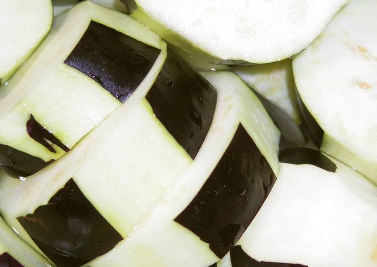 Hot Summer Days Await! Learn the Chef's Way to Prep Eggplants