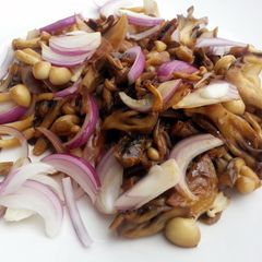 A picture of LG's Stir Fry Mushroom.