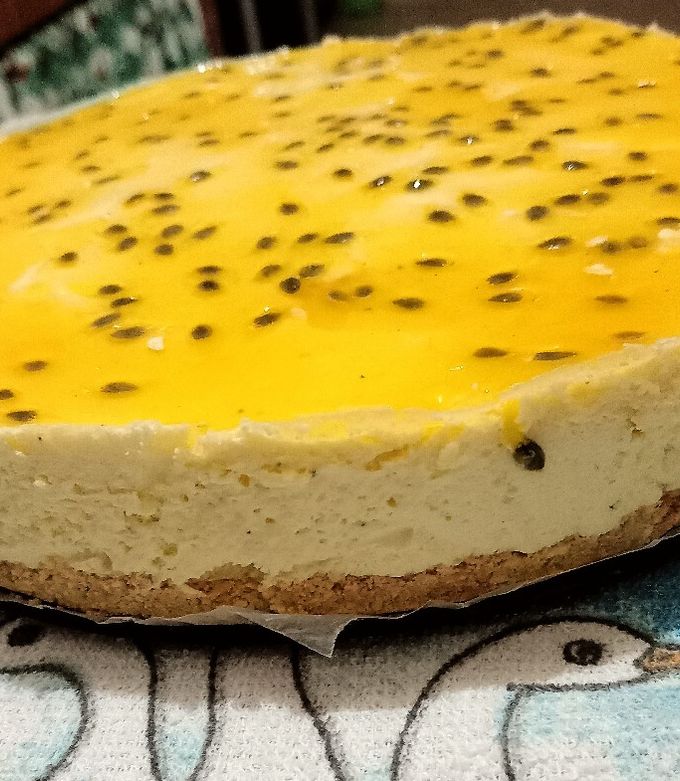 Una foto de Cheesecake de maracuyá