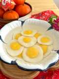 Egg Yolk Mochi Dumplings in Ginger Syrup