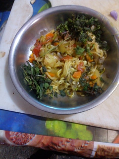 ஷ்பெசல் மேஹி நூடுல்ஸ் செய்முறை முக்கிய புகைப்படம்