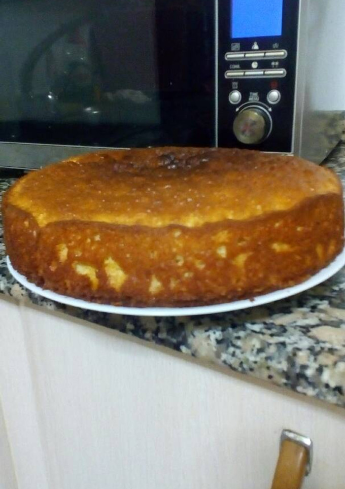 Una foto de Bizcocho de limón, fácil