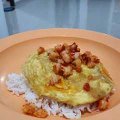 รูปของ Egg with spicy shrimp topping (Thai style)