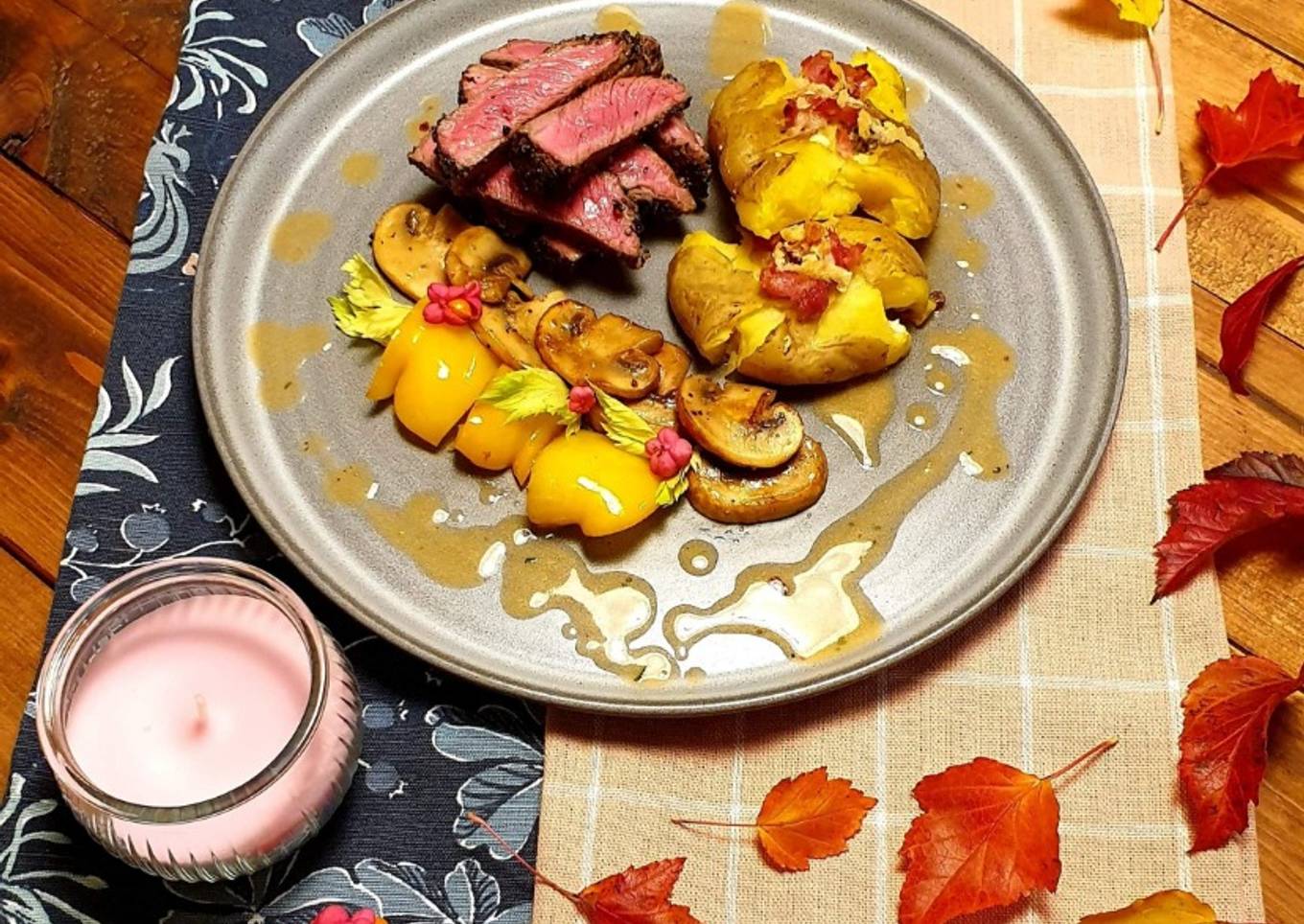 Beef steak & smashed potatoes