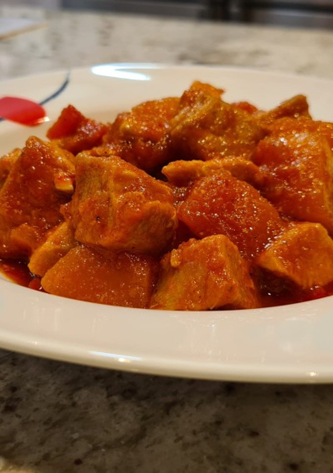 Una foto de Estofado de pollo con calabaza y tomate