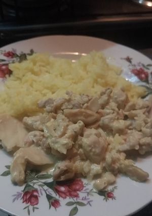 Una foto de Strogonoff de pollo