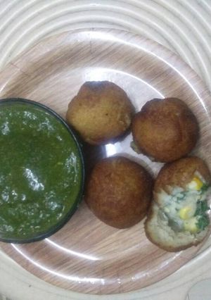 चीज़ कॉर्न बोल (Cheese corn boll recipe in hindi) रेसिपी मुख्य फोटो