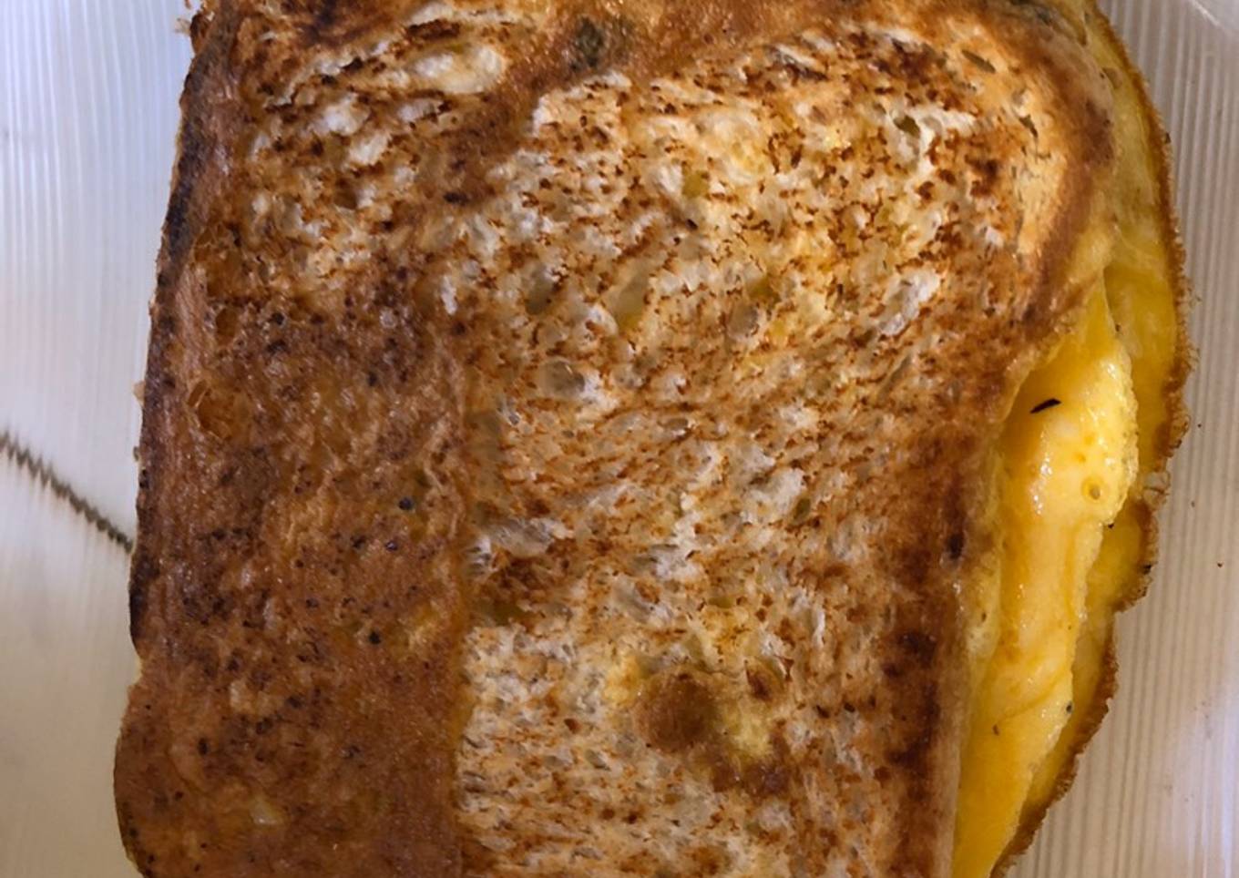 Huevo al pan tostado