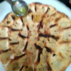 A picture of Khooba roti.