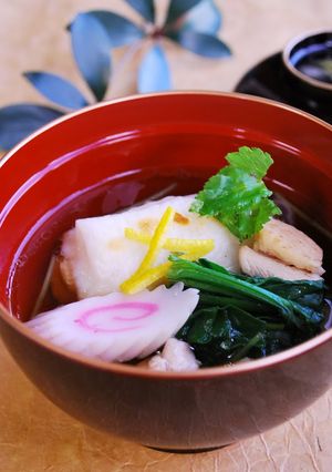 A picture of Edokko Zouni (Tokyo-style Mochi Soup).