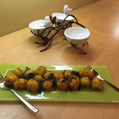 A picture of Uruzhai Vathakkal - Potato Masala Fry.
