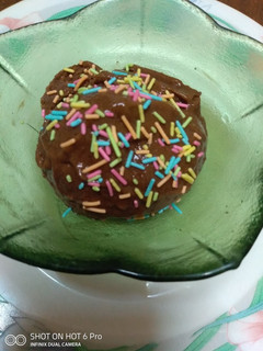 A picture of Banana chocolate ice cream:vegan friendly.