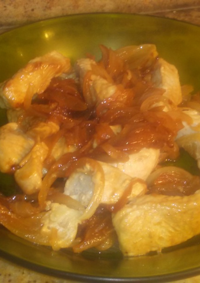 Una foto de Pavo encebollado