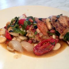 A picture of Chicken, chorizo and butterbean casserole..