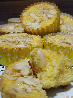 Foto resep Bolu Hongkong Keju Almond