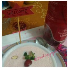A picture of #Strawberry yogurt#post 5th😊😊.
