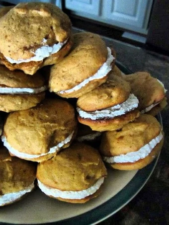 Easy Way Prepare Pumpkin Whoopie Pies the Delicious Makes you drool