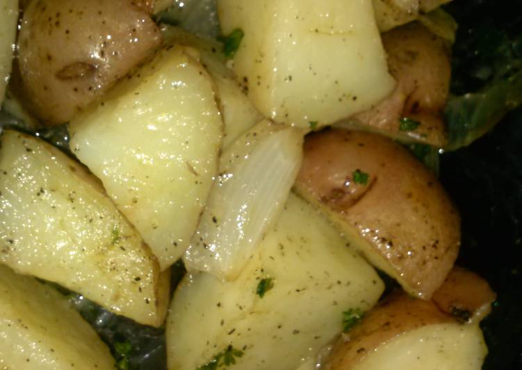 My Grandma Love This Oven Baked Parsley Red Potatoes