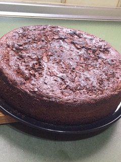 Una foto de Brownie de chocolate con crema de queso
