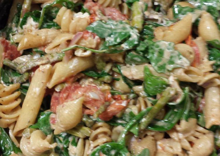 Recipe of Award-winning Roasted Asparagus and Cherry Tomato Penne Pasta with Goat Cheese