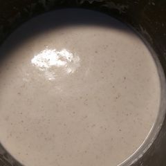 A picture of Cheese sauce.