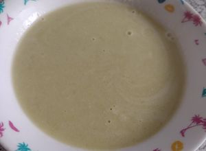 Una foto de Crema de poro y espárrago