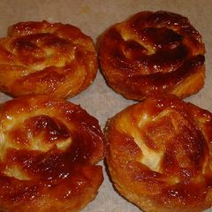 A picture of Authentic Kouign Amann.