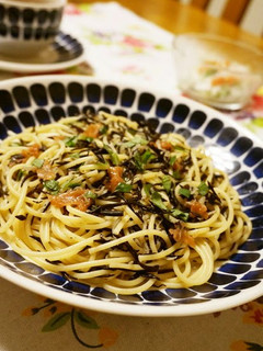 A picture of Hijiki and Umeboshi Spaghetti.