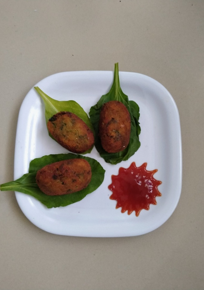 પાલક નગેટ્સ (Palak Nugets Recipe In Gujarati) રેસીપી મુખ્ય ફોટો