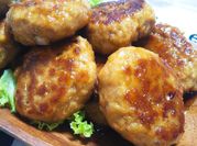 A picture of ground meat burger