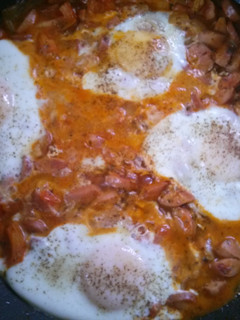 A picture of Egg's supreme.