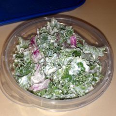 A picture of Creamy kale salad.