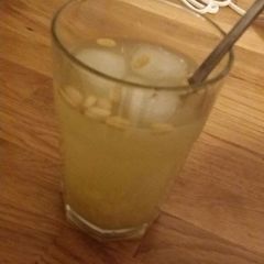 A picture of Ginger tea (생강차/Saenggang-cha).