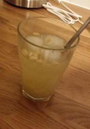 A picture of Ginger tea (생강차/Saenggang-cha).