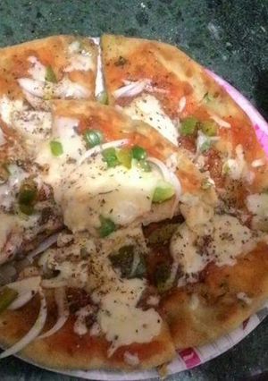 A picture of Aloo Kulcha Pizza.