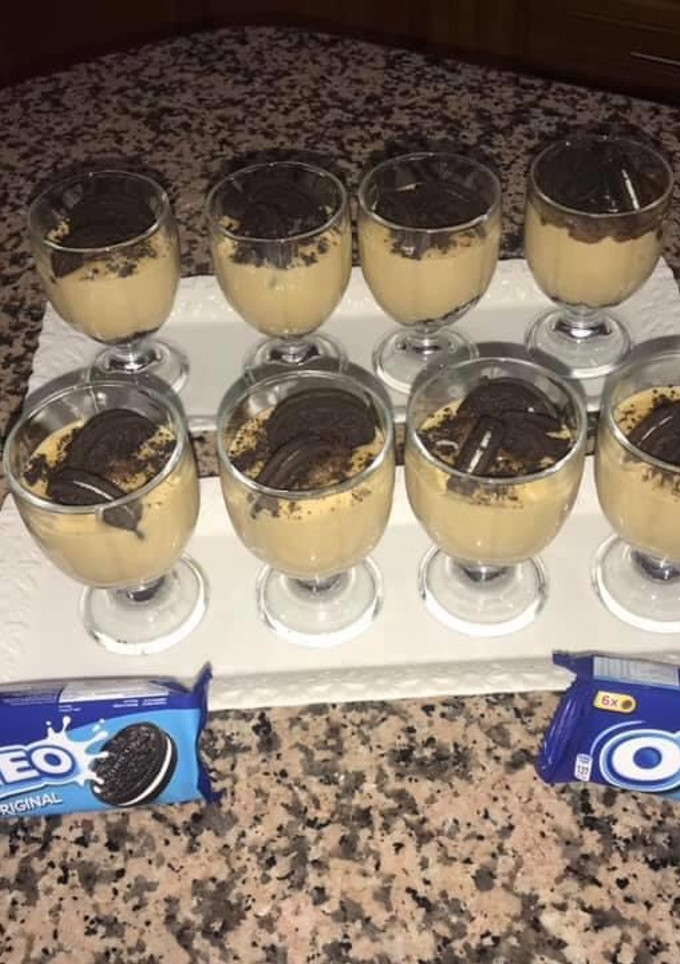 Una foto de Natillas de caramelo con oreo y Nutella
